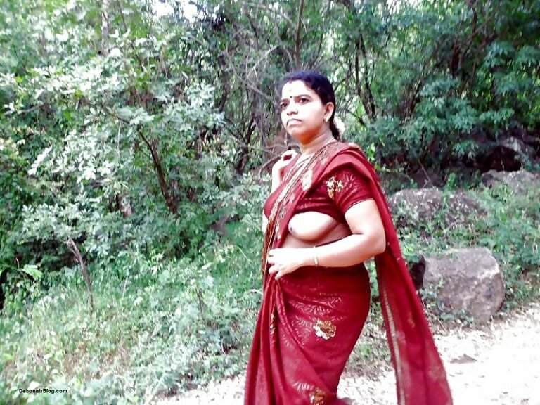 Bengali bhabhi removing red blouse nude photos